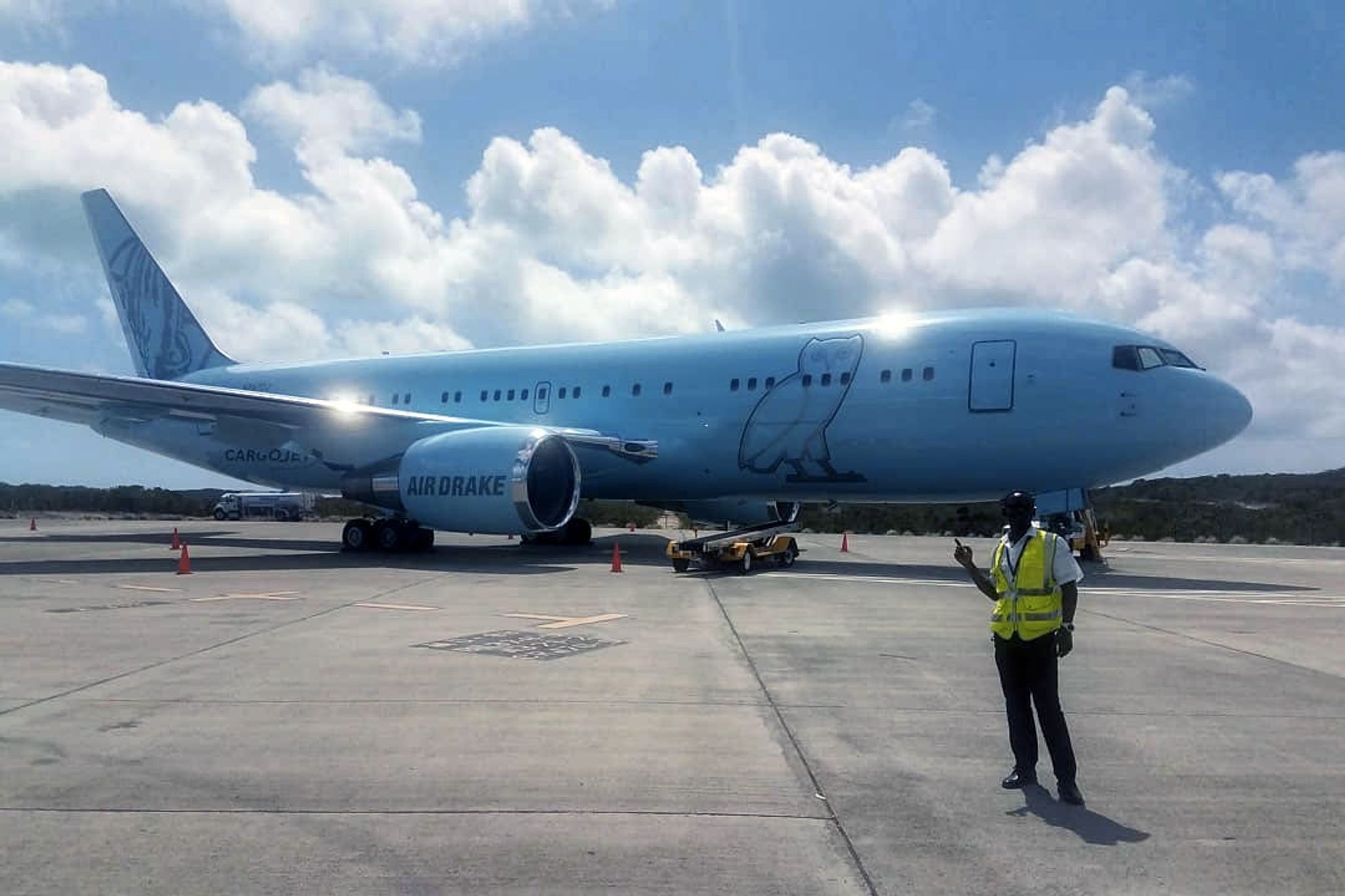 This is what the inside of Drake's new plane looks like