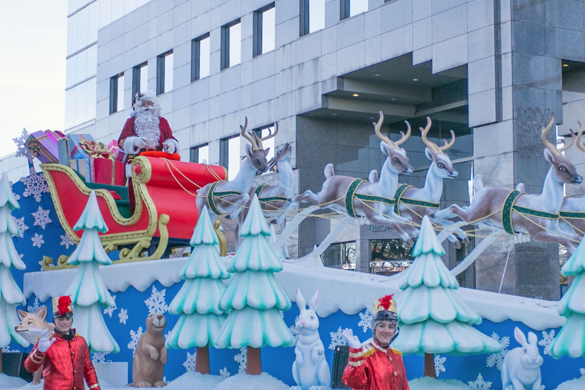 Santa claus parade 2020 discount