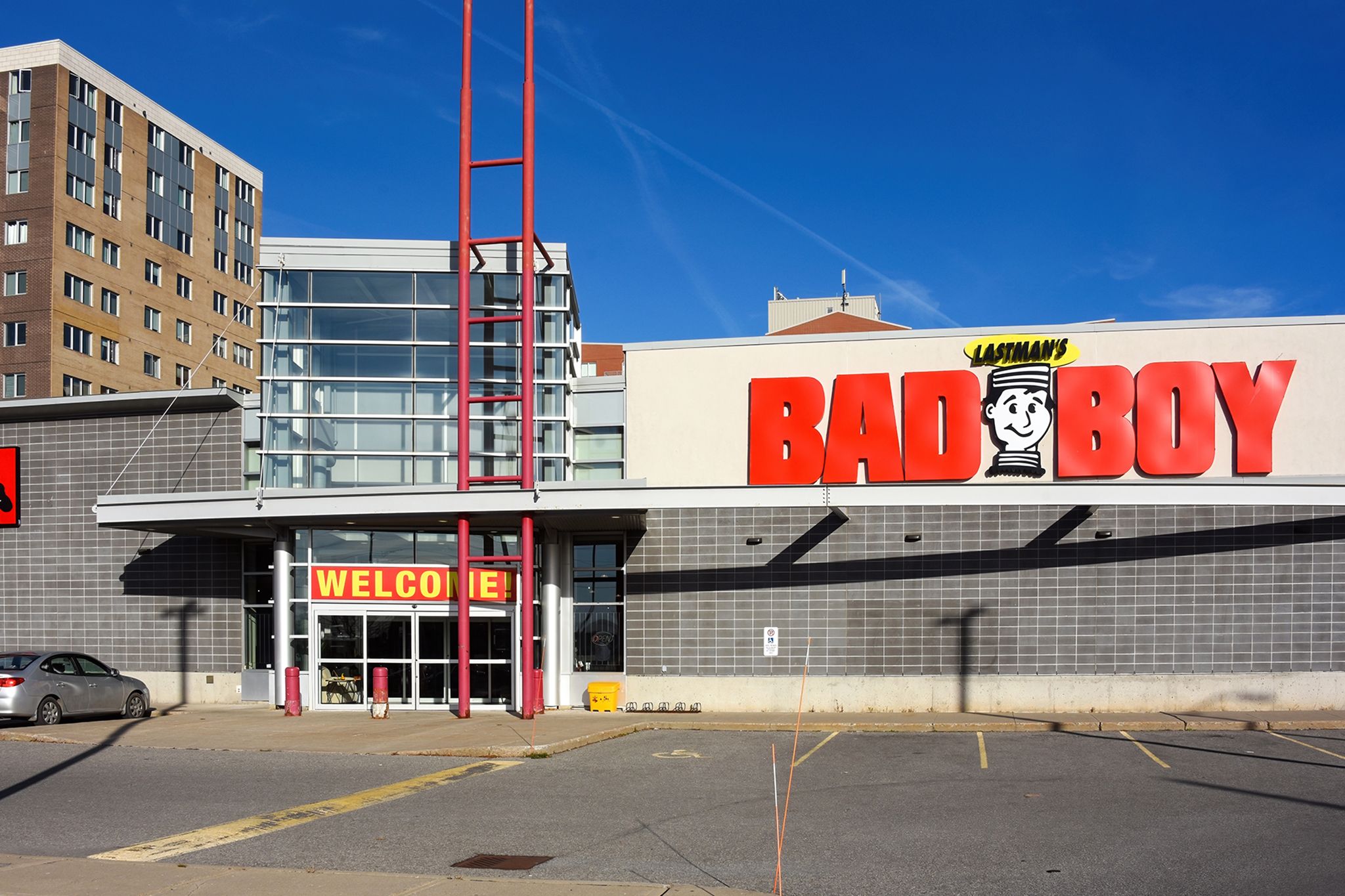 All Bad Boy furniture stores across Ontario just officially closed for good