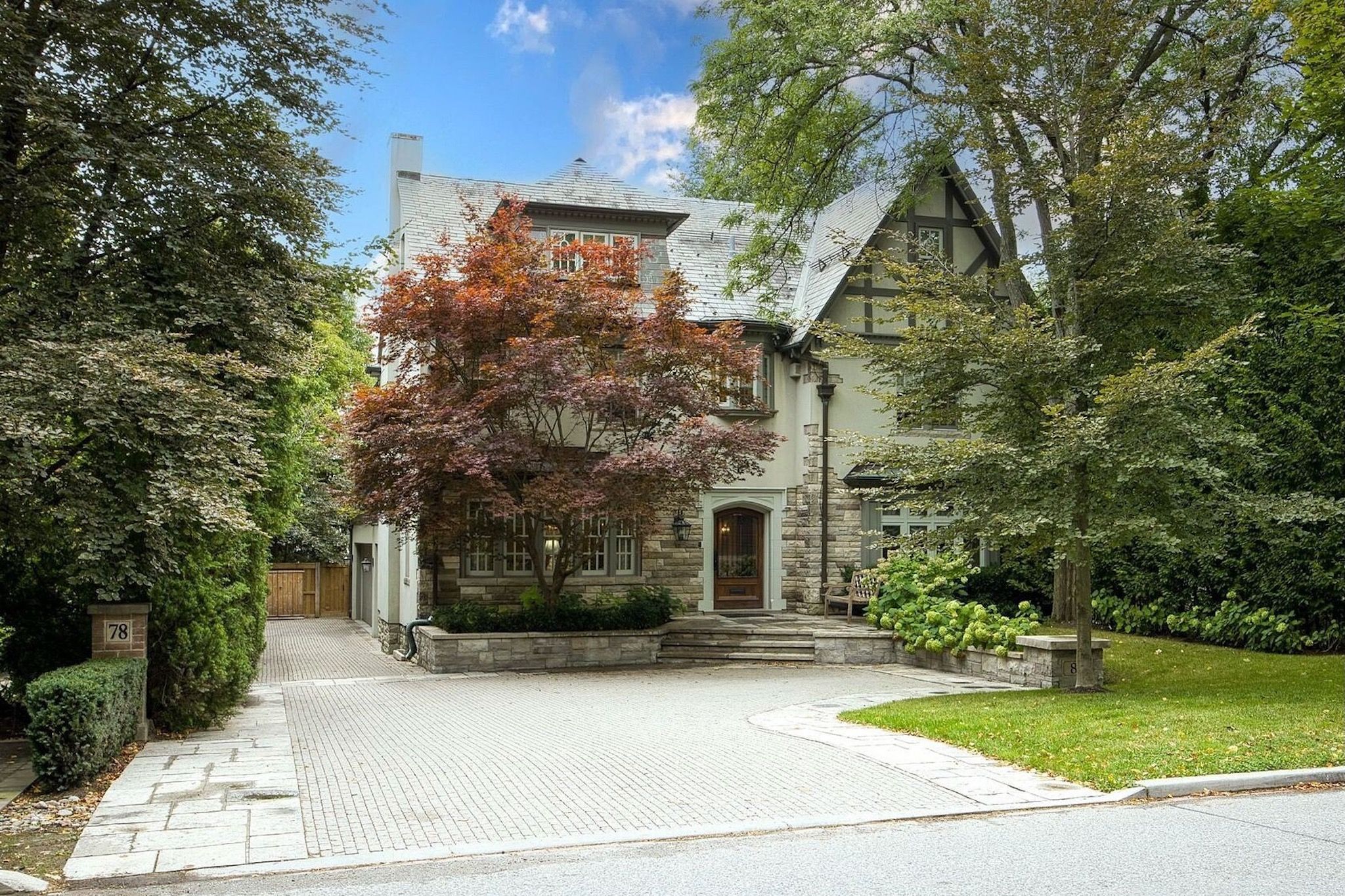 Luxurious $8 million Toronto home is for sale for the first