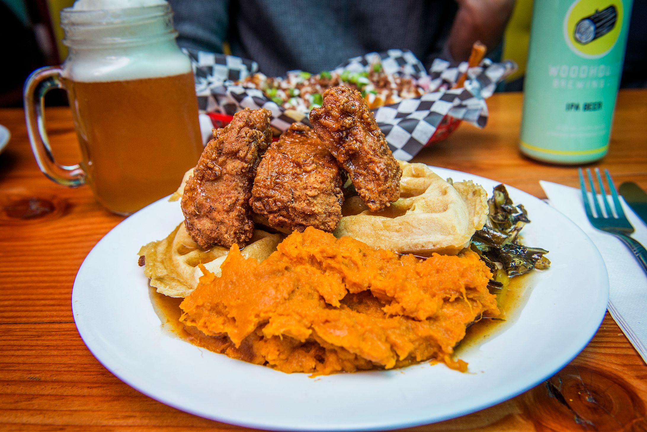 best-toronto-vegetarian-restaurants-45-essential-vegetarian