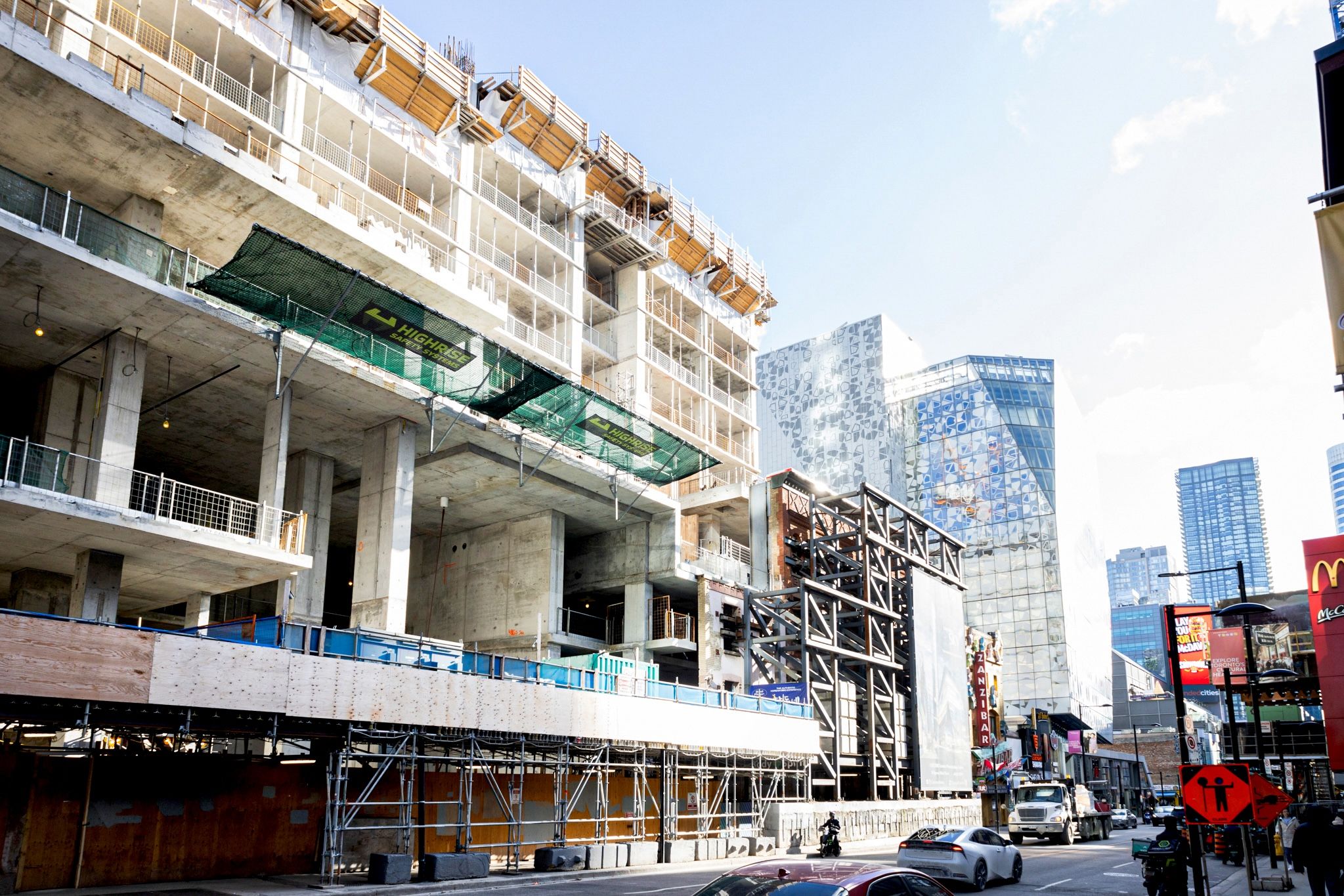 Plan for new Surrey office building pivots into 20-storey