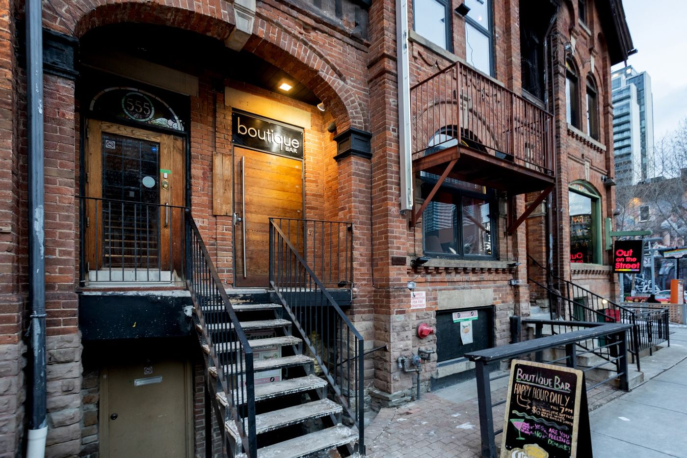 boutique bar toronto
