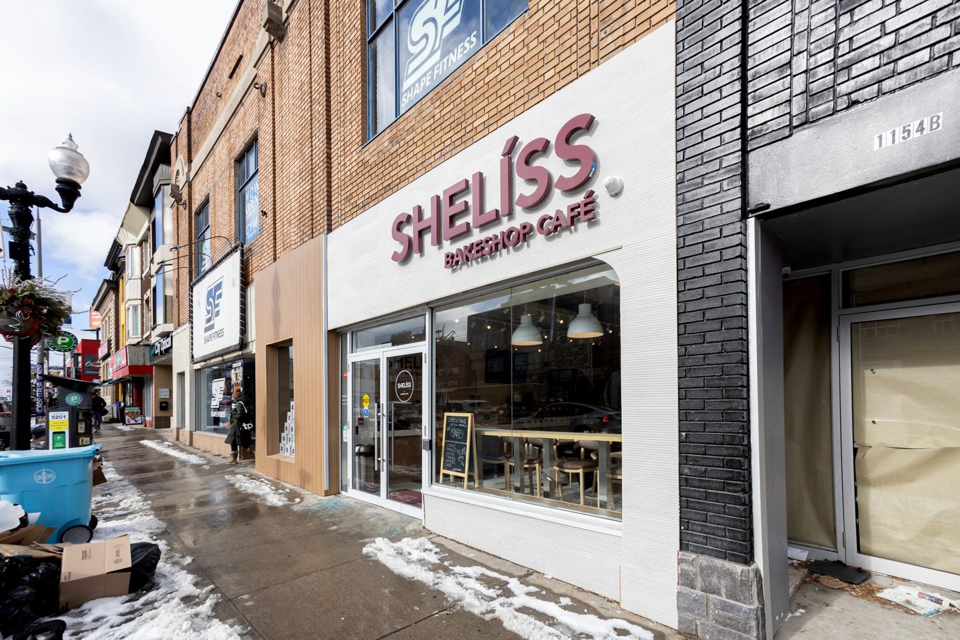 Shelíss Bakeshop Café